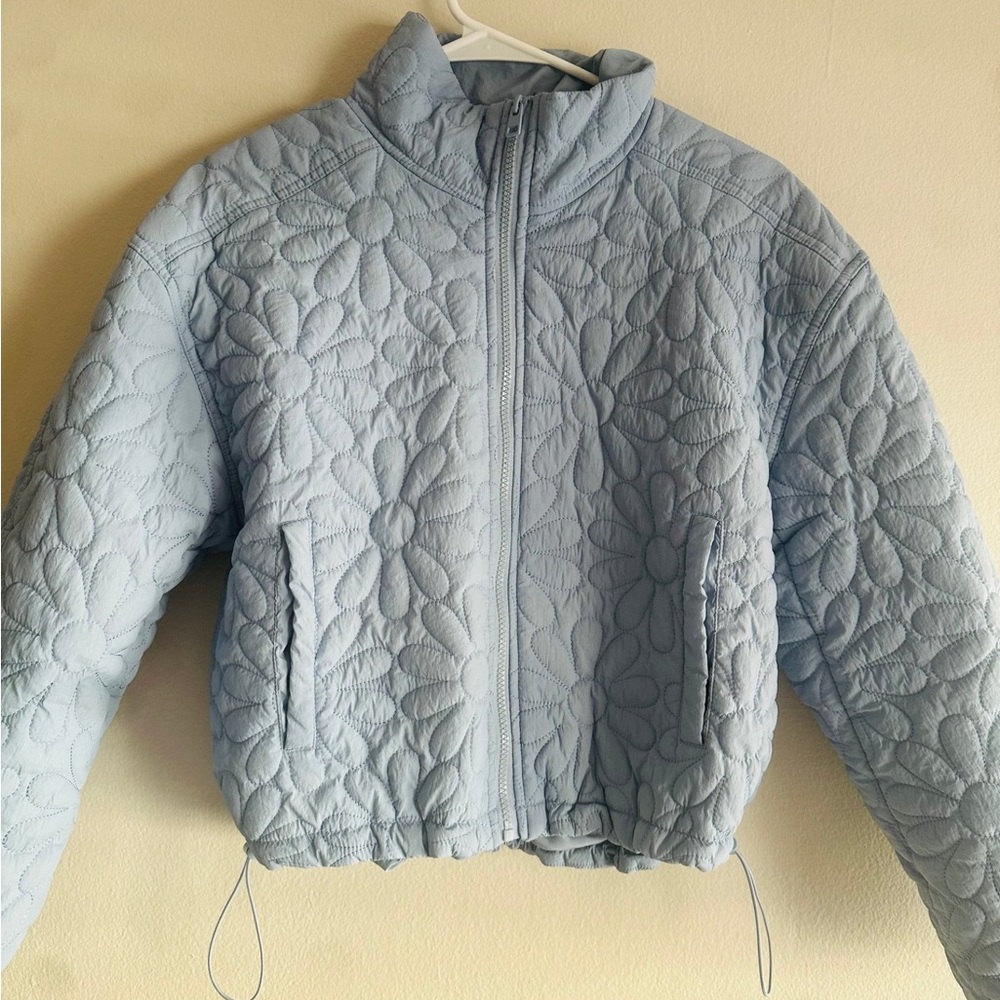 Spring Sky Blue Floral Quilted Jacket Size M